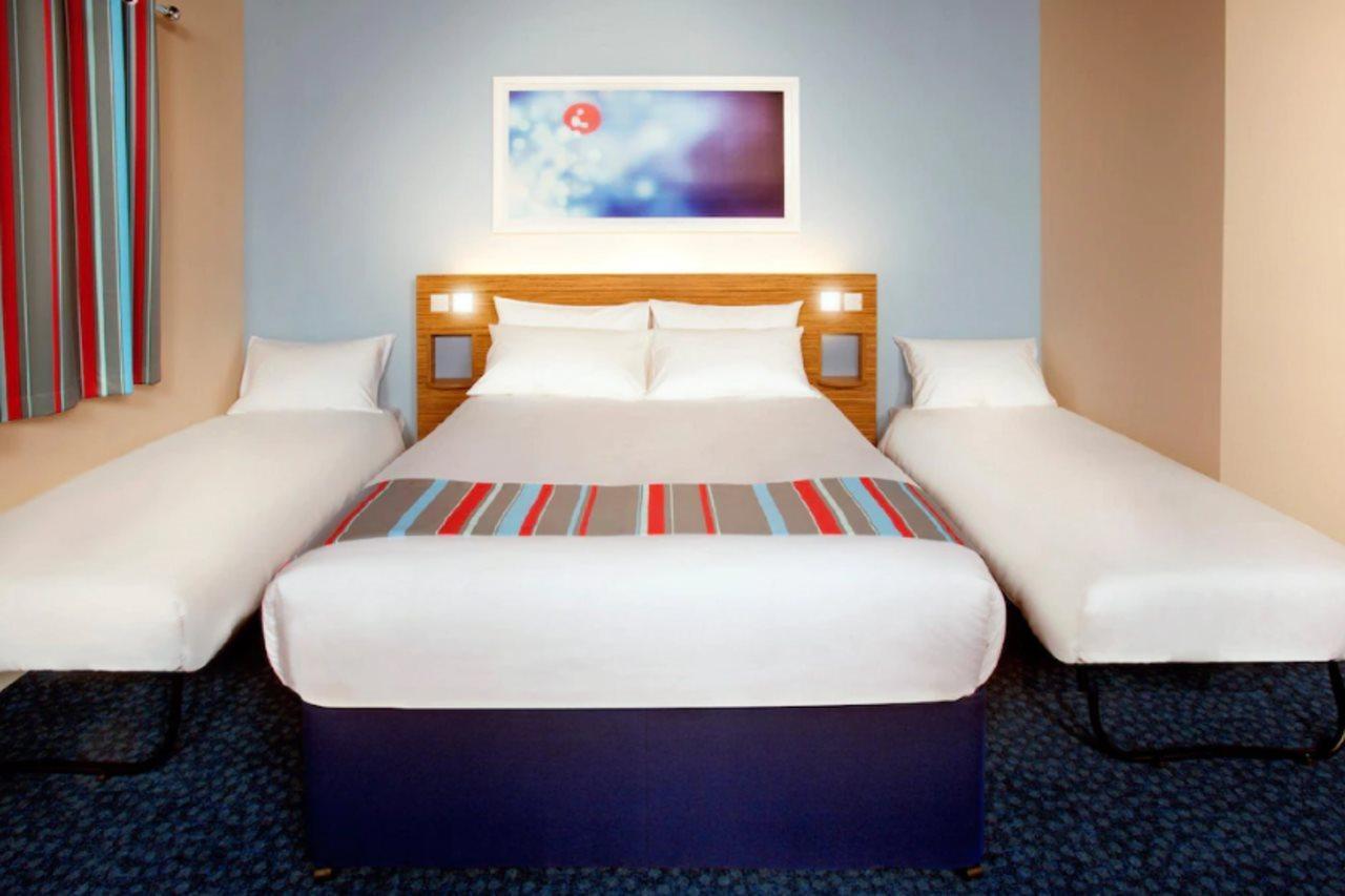 Travelodge Ludlow Woofferton Exterior foto
